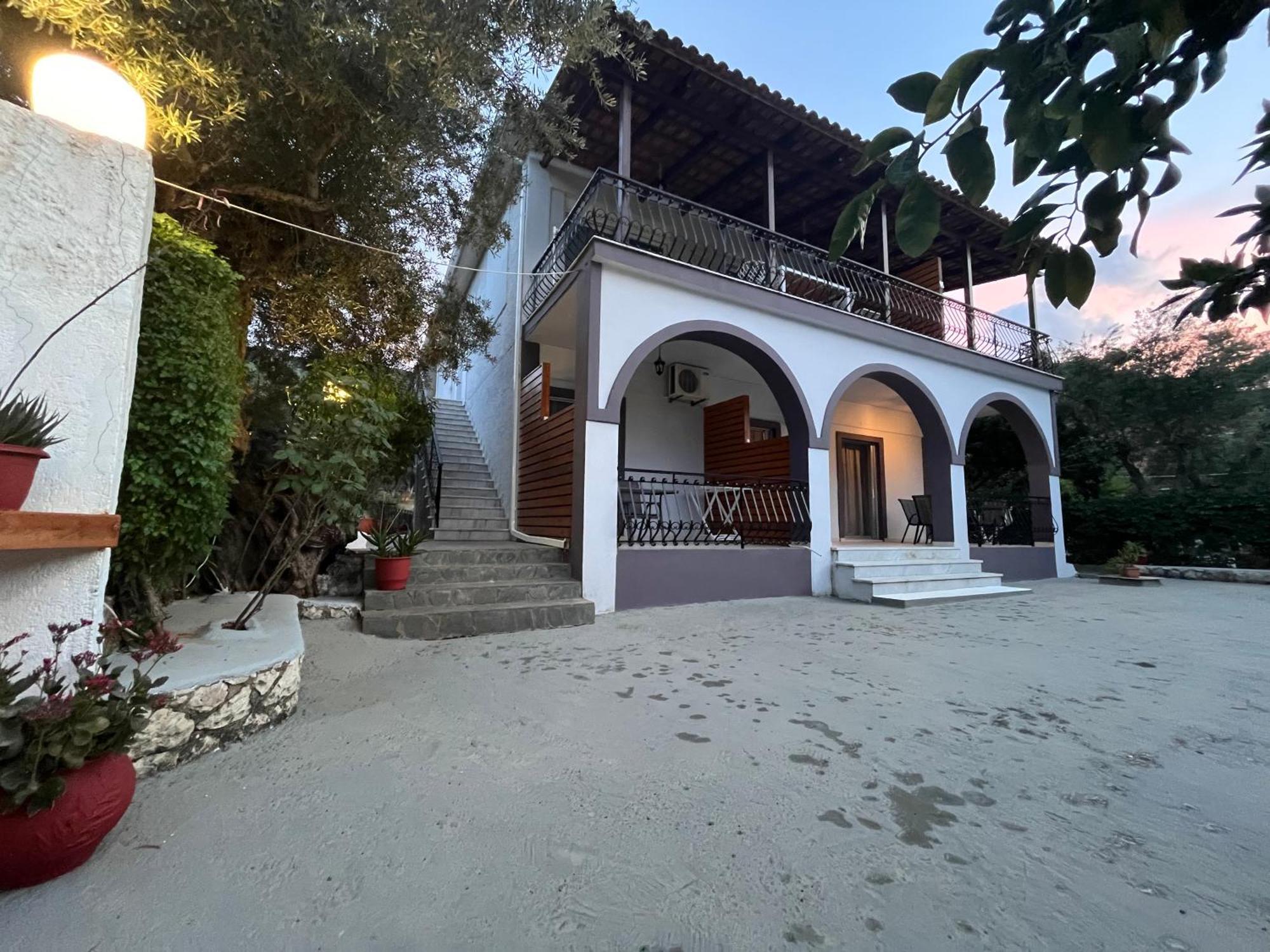 Apartment Nikos